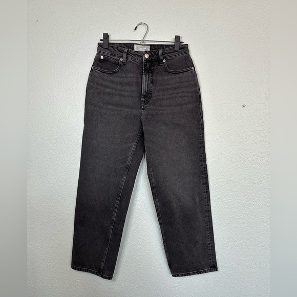 Everlane | The Curvy Way-High Jean in Washed Black - Picture 4 of 9